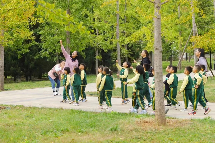 圖片默認標題_fororder_體驗自然 親近秋天 攝影 陳佔良