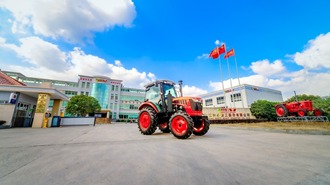 寧波奔野重工：農業用トラクターの中の「気負い機」を製造