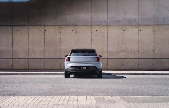 与SMART精灵同平台打造 详解沃尔沃首款全新纯电小型SUV-EX30_fororder_image004