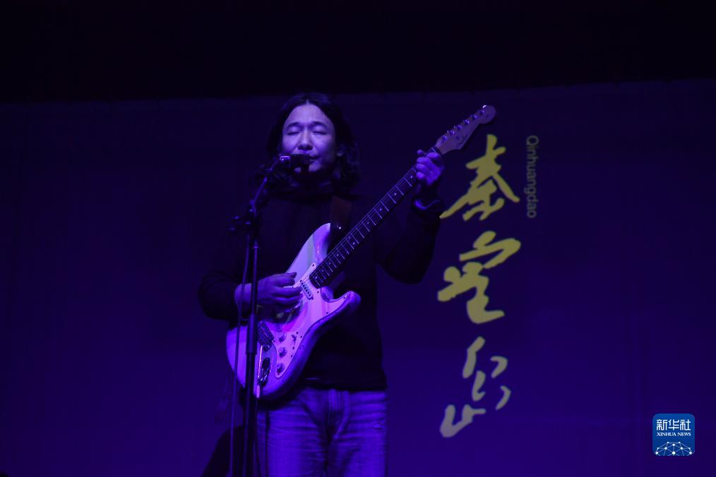 “有朋自东方来”音乐节登陆纽约 掀起中国摇滚热潮