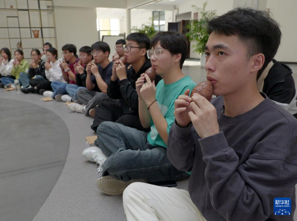 新时代中国调研行·黄河篇 | 黄河岸边埙声悠扬