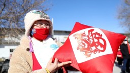 辽宁营口：百年大集里赏民俗