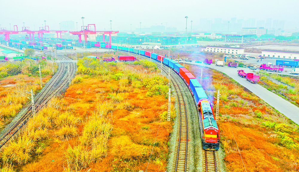 搭上陆海新通道 重庆老挝经贸合作迈上新台阶