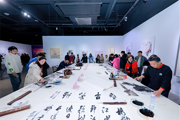 春熙路遇见解放碑 锦江·渝中百名书画家邀请展在成都启幕_fororder_2
