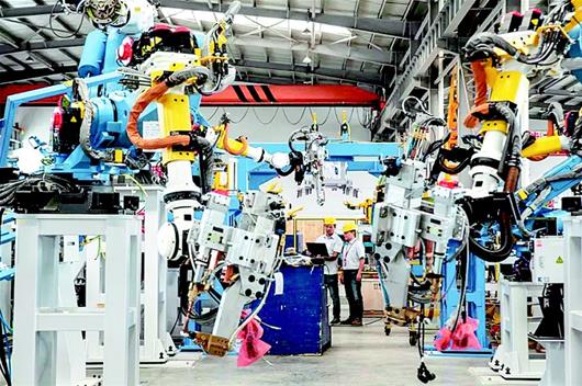 華工科技啟建鐳射機器人系統智慧工廠