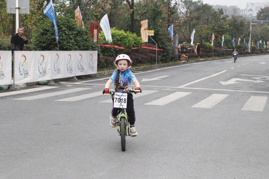 貴州發展特色山地自行車運動 打造頂級IP賽事 競技與發展並行_fororder_圖片2