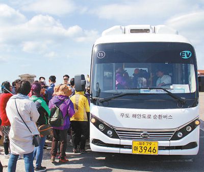 中國“綠色”巴士駛上濟州島