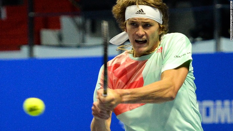 瓦林卡盛赞兹维列夫:你是明日之星 瓦林卡盛赞兹维列夫:你是明日之星