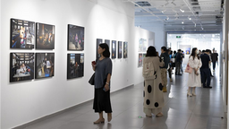 《更新-湖北青年影像展》在武汉天地开展