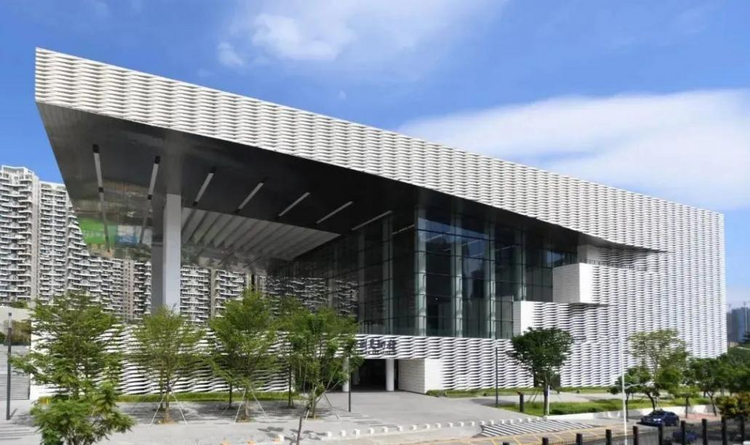 深圳美术馆(新馆)在龙华开馆 每天可预约6000名参观名额-国际在线