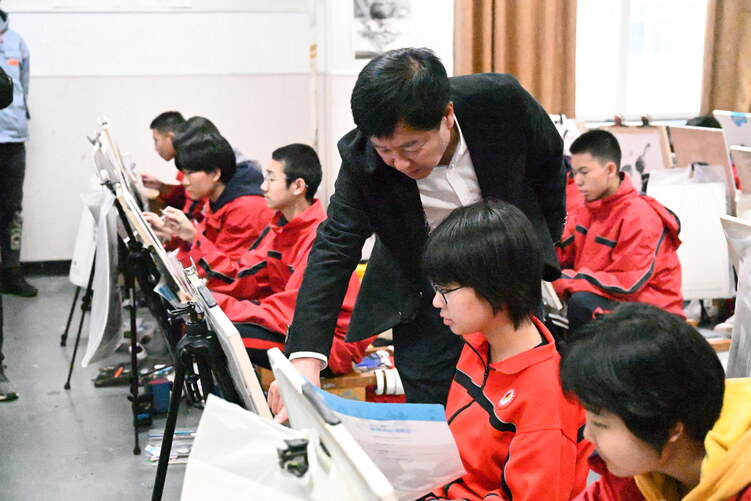 石家庄市新华区：宣讲进校园 文化润人心_fororder_微信图片_20231110151329