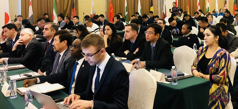 第六屆中國商品交易市場外貿發展戰略高峰論壇舉行