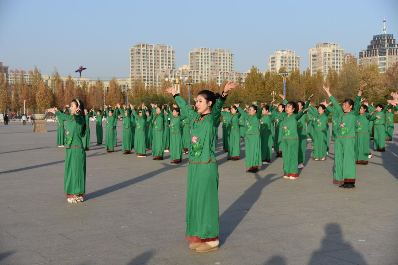 河北威县：舞出新气象 引领新风尚_fororder_图片3