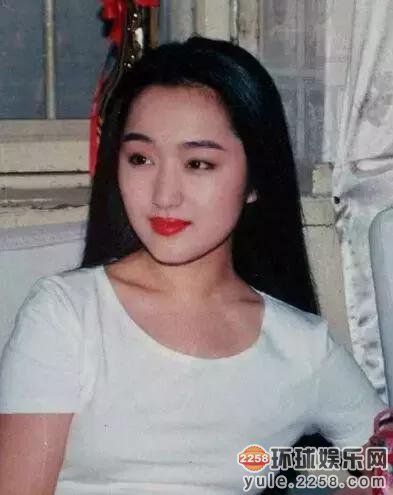 堕胎4次惨遭封杀险些坐牢 如今把日子过成诗