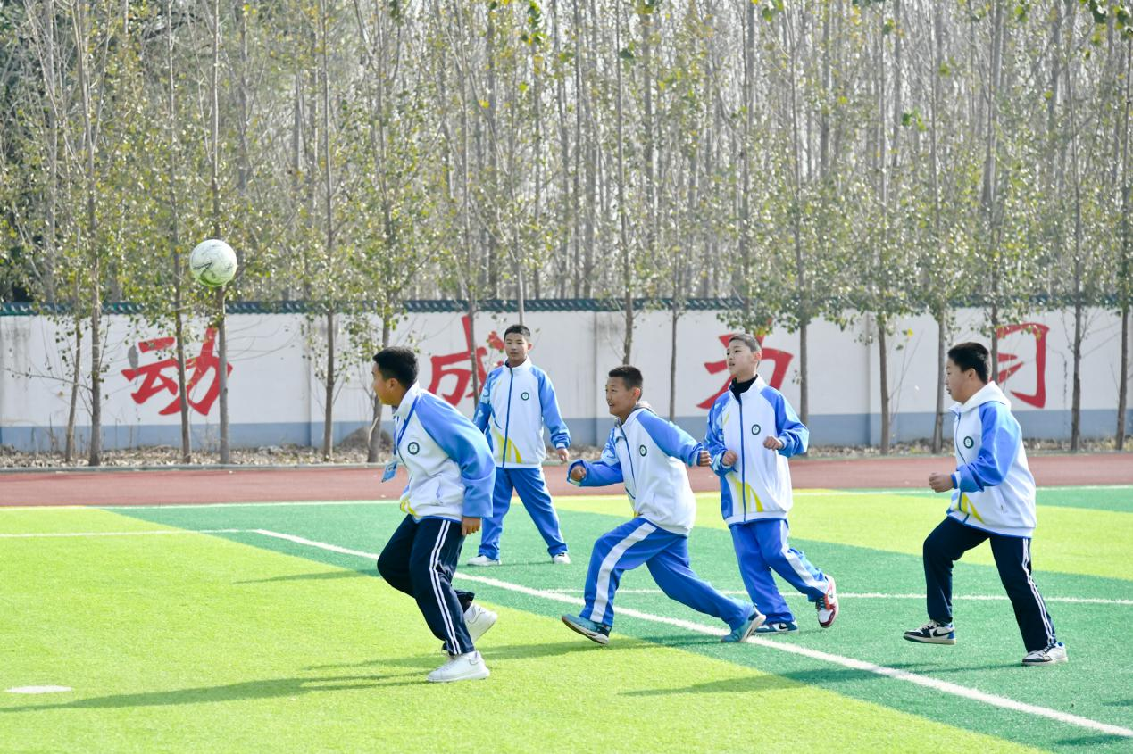 邯鄲冀南新區：多彩課間助力學生幸福成長_fororder_圖片4