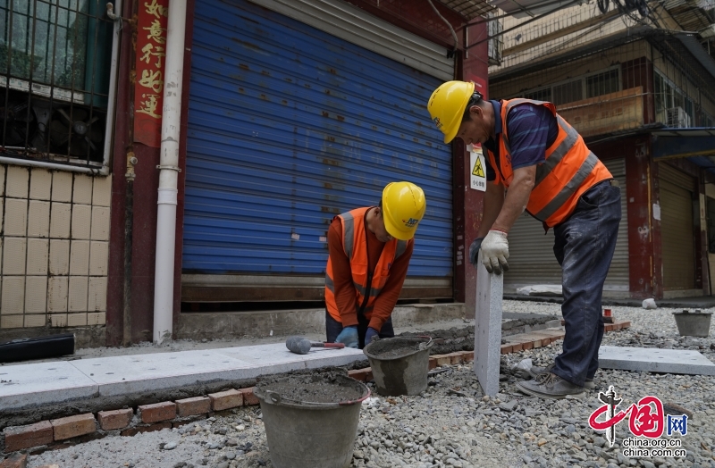 （转载）船山区：老旧小区改造有序推进 居民幸福生活“旧地升温”