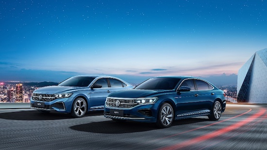 銷量遙遙領先 動力一馬當先  帕薩特10月月銷超2萬 登頂B級燃油轎車銷冠_fororder_image001