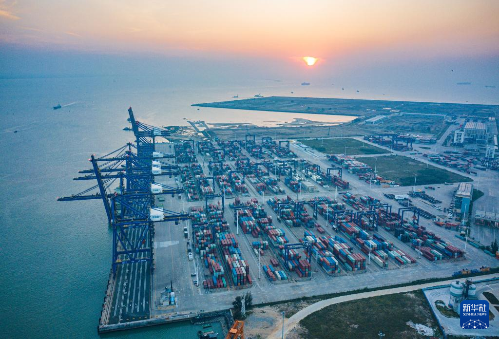 海南：今年前11個月外貿進出口總值超去年全年