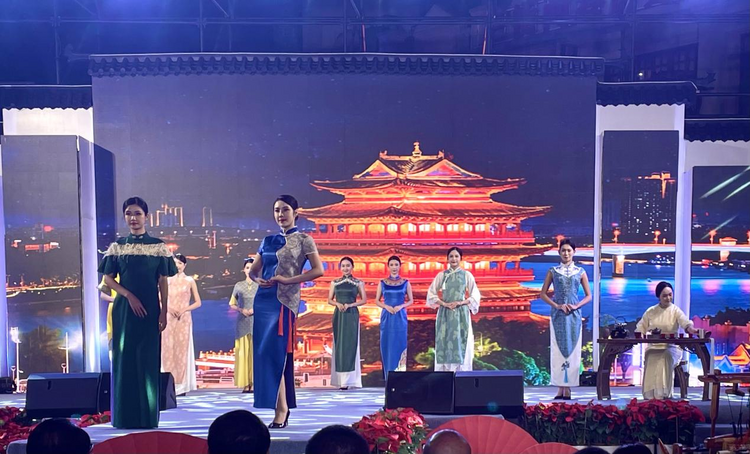 2023年中国（南宁）旗袍文化艺术盛典正式开幕_fororder_图片5