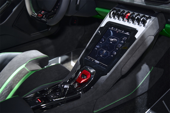 蘭博基尼Huracán Tecnica 60週年限量版于2023廣州車展進行亞太首秀_fororder_image010