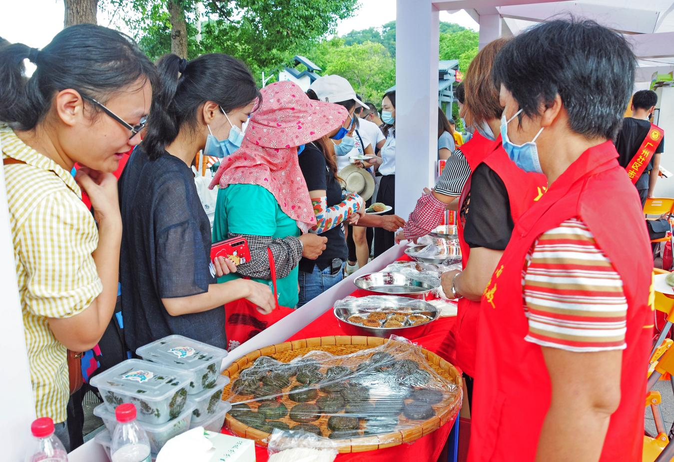 广东省广州市梯面镇：“梯面客家嫂”推动乡村文明树新风_fororder_a0d336f5aa5c48e0a2a19777157ed69d