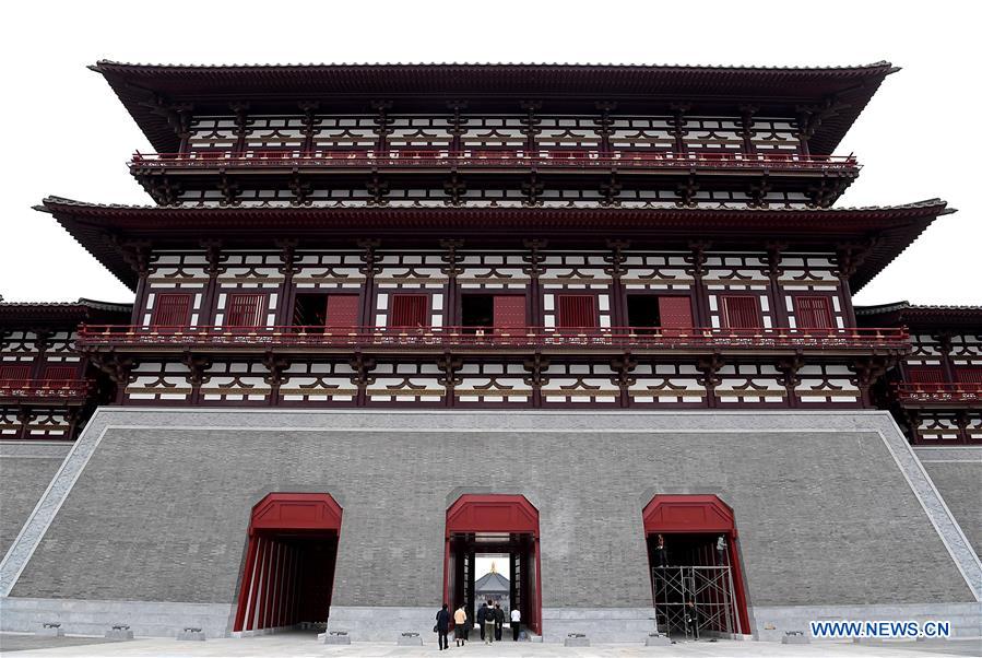 Yingtianmen site museum opens to public in Luoyang