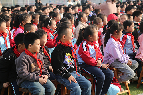 河北定兴：梨韵伴书香 戏曲润童心_fororder_003.JPG