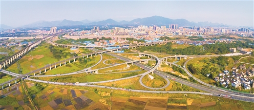桂林：拥抱高铁经济带 构建发展新格局
