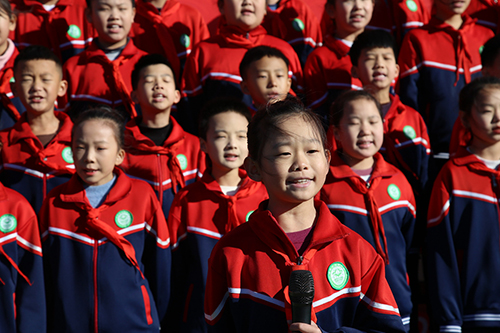 保定市滿城區：莘聲悅耳潤童心 書韻無限浸校園_fororder_激情洋溢的主題誦讀 攝影 范芳芳.JPG