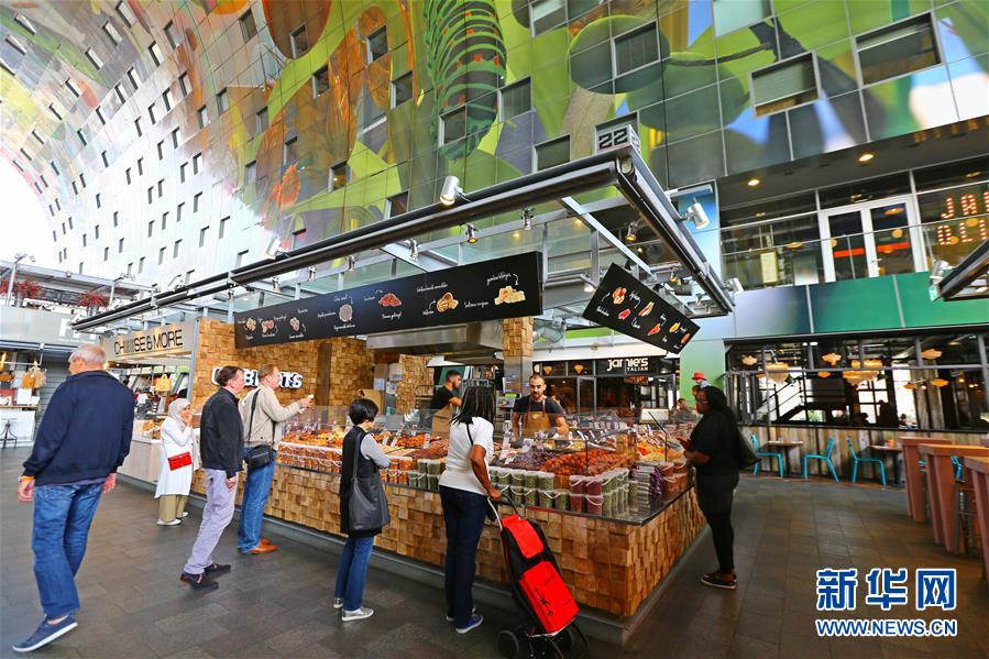 探访荷兰的缤纷菜市场(组图)-国际在线新闻频道