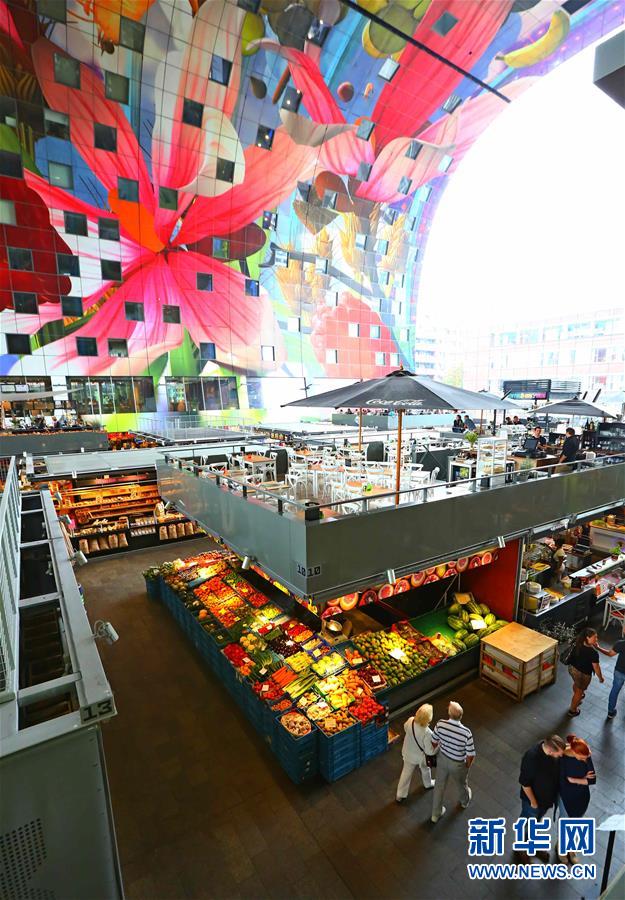 探访荷兰的缤纷菜市场(组图)