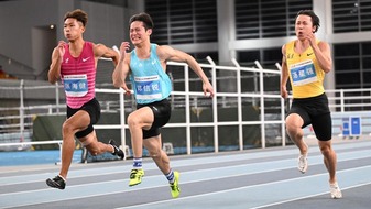 “00後”全國百米冠軍鄧信銳：用自己的方式向蘇炳添靠攏