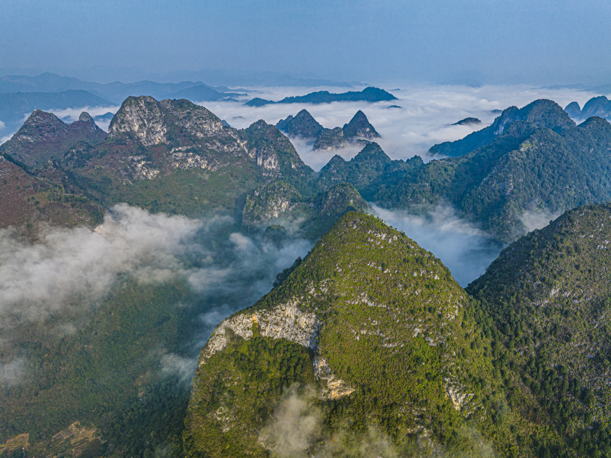 广西凤山：云雾缭绕“峰”景美_fororder_图片5_副本