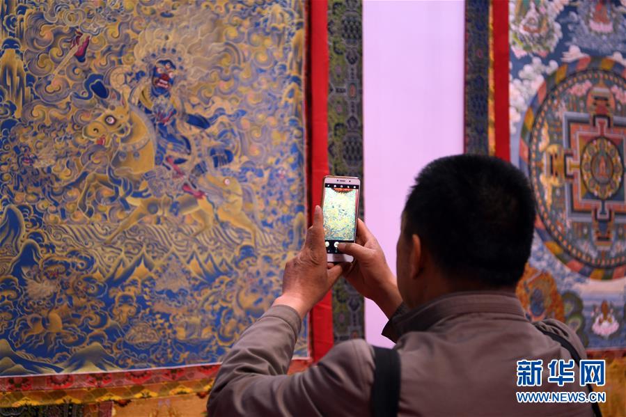 第十届中国（兰州）艺术品收藏博览会开幕