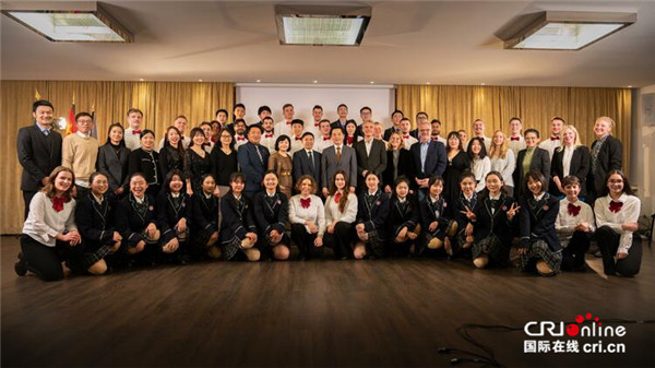 中德青少年音乐文化交流分享会在德国杜塞尔多夫举办_fororder_2