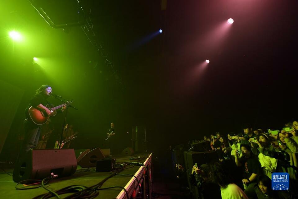 “有朋自东方来”音乐节登陆纽约 掀起中国摇滚热潮