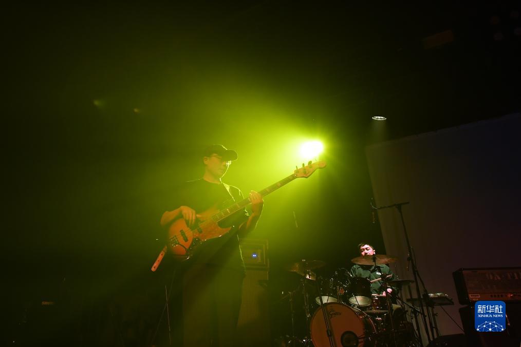 “有朋自东方来”音乐节登陆纽约 掀起中国摇滚热潮