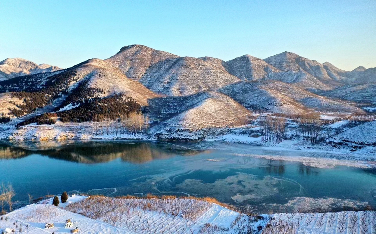 保定市满城区开展“‘双争’有我 文明相伴”乐享冬季旅游活动_fororder_美丽的马连川水库 摄影 张丽娟