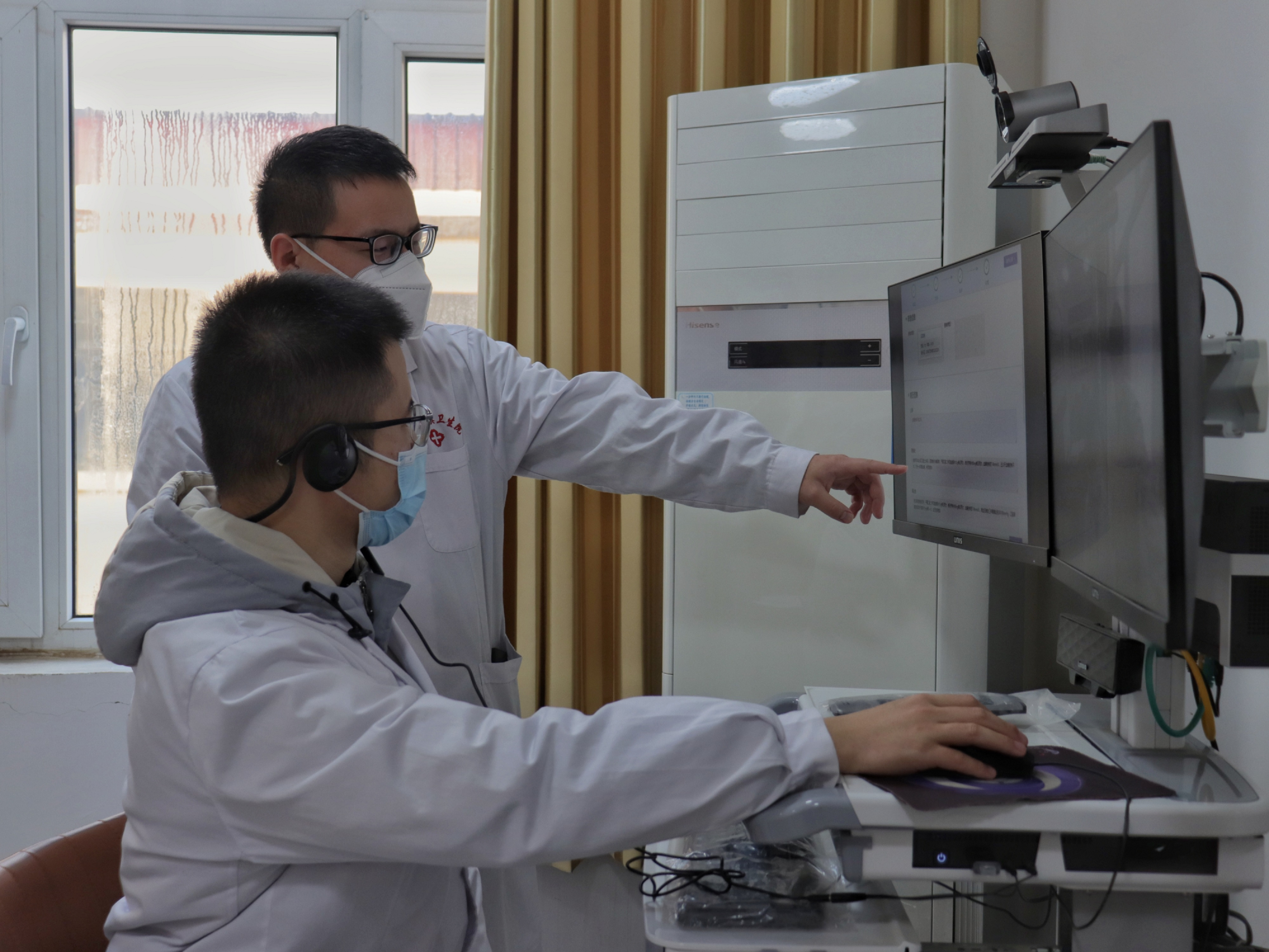 保定博野：“远程会诊”建起医患互动“高速路”_fororder_3