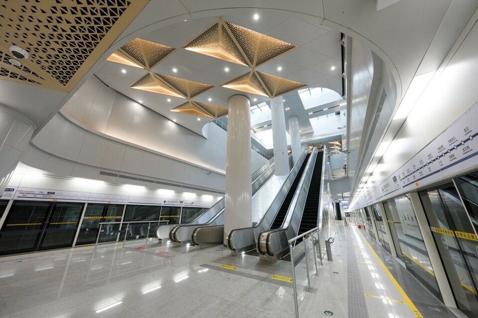 官宣！鄭州機場至許昌市域鐵路12月28日正式初期運營