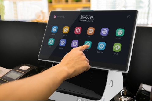 刘大脑袋也“中招”了!客如云携手酱三斧打造餐饮零售连锁品牌 刘大脑袋也“中招”了!客如云携手酱三斧打造餐饮零售连锁品牌