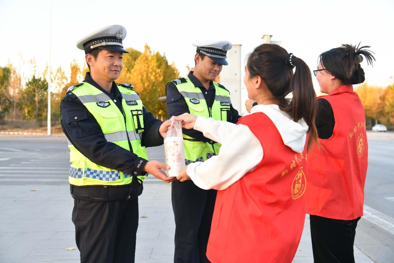 圖片默認標題_fororder_2