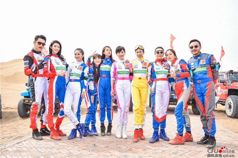《我們來了》眾星變身沙漠賽車手 一展帥氣英姿