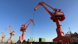 庄河港首条直达日本外贸出口航线正式开通
