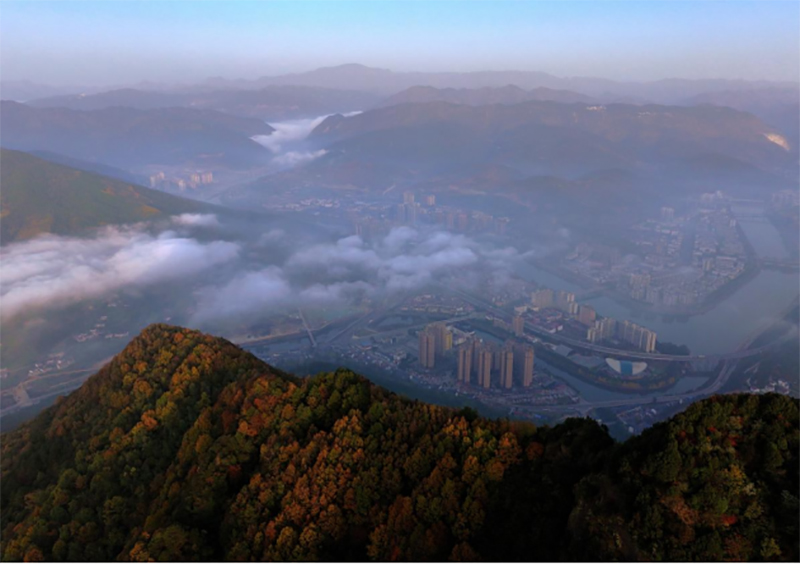 广元：剑门蜀道换“彩衣” 初冬旅游好去处_fororder_未标题-1