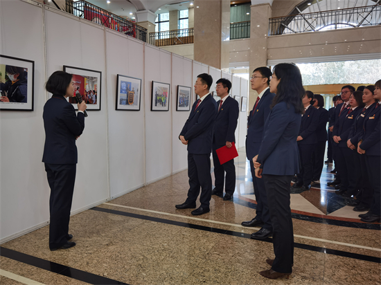 作为本次辽宁工行主题活动的首站,为积极响应沈阳市政府"让雷锋精神代