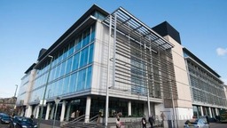 英国诺丁汉市政委员会宣布该市事实性破产
