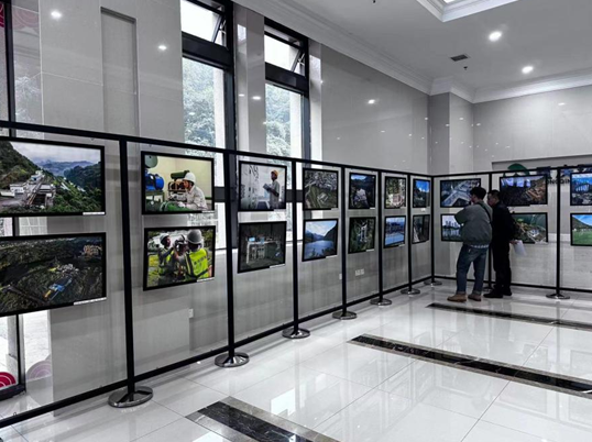 重庆环投集团首届摄影大赛颁奖典礼暨摄影展启动_fororder_微信图片_20240102173028
