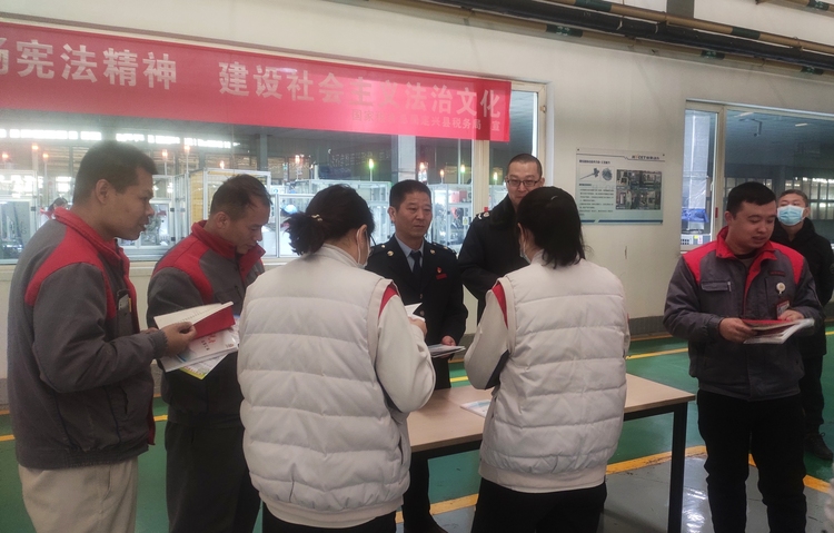 河北定兴:“宪法宣传周”活动精彩呈“宪”_fororder_007