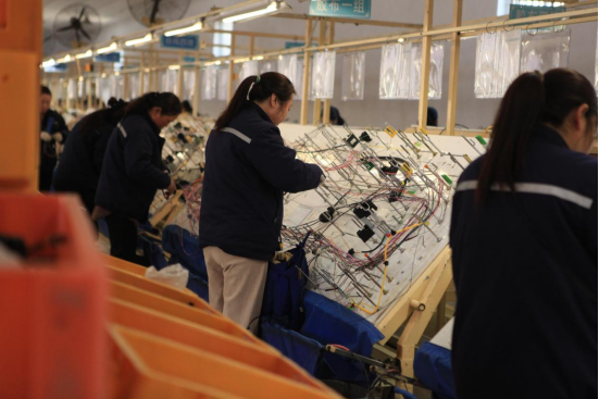 河北平泉：就业家门口 致富不离家_fororder_河北平泉：就业家门口 致富不离家746